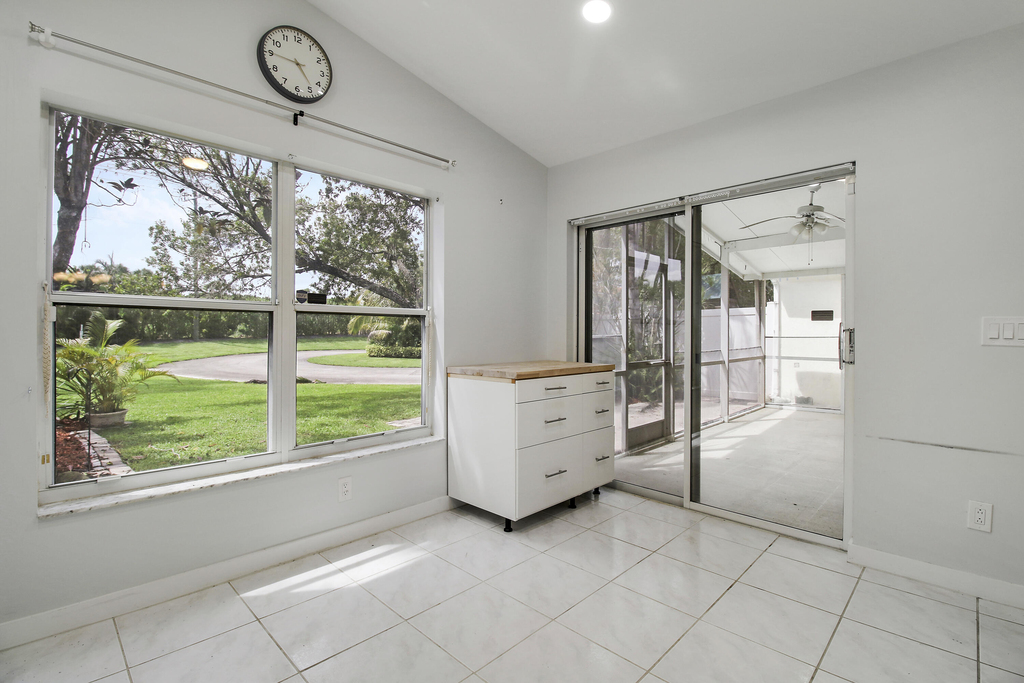 7333 Burgess Drive - Photo 18
