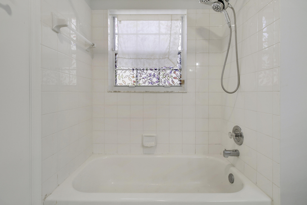 7333 Burgess Drive - Photo 10