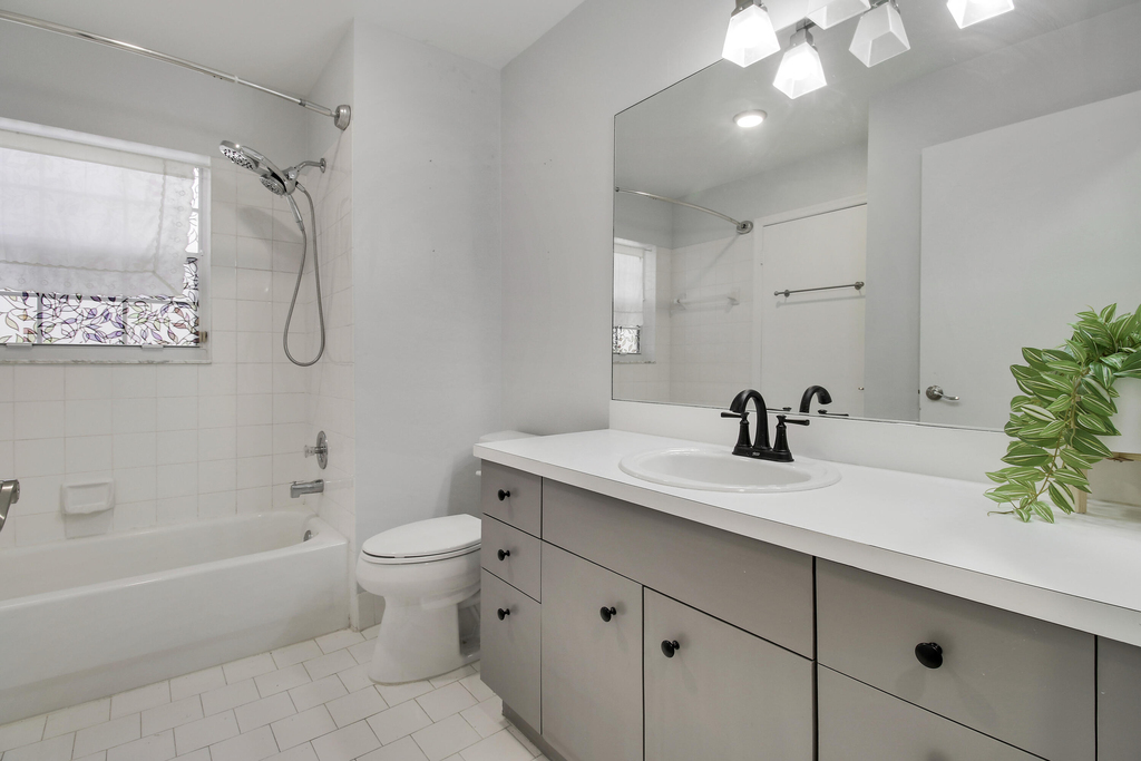 7333 Burgess Drive - Photo 8