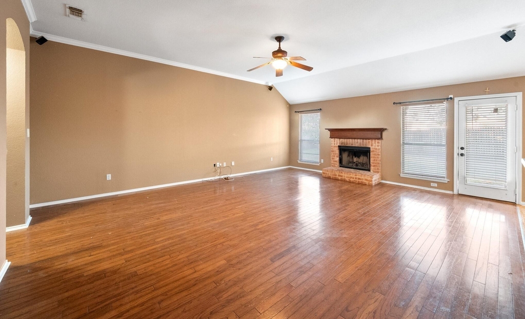 309 Shane Lane - Photo 8