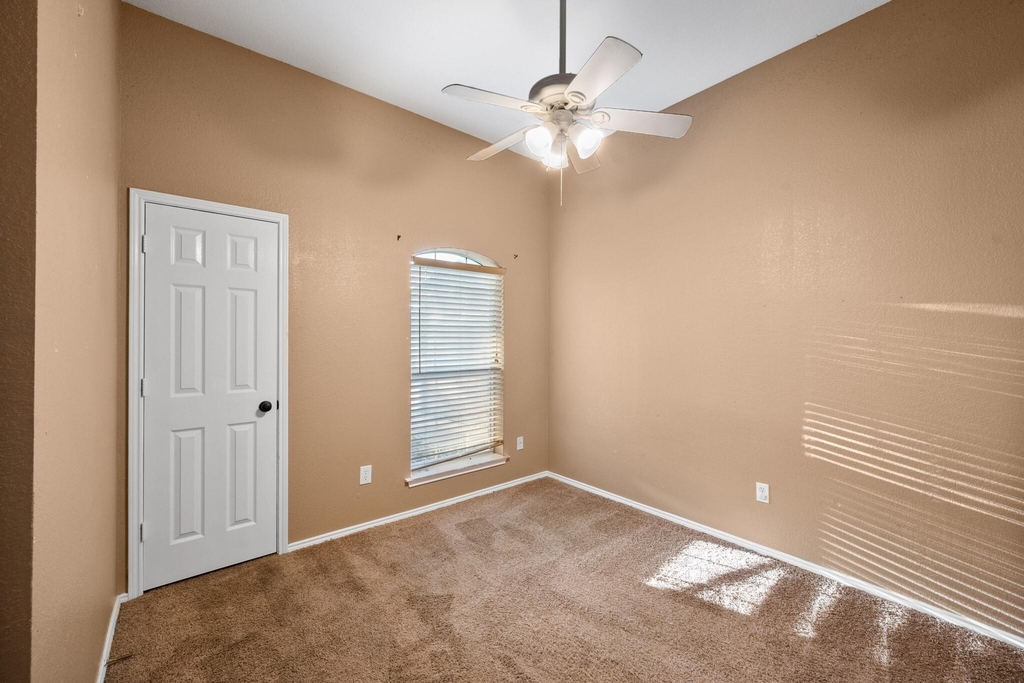 309 Shane Lane - Photo 16