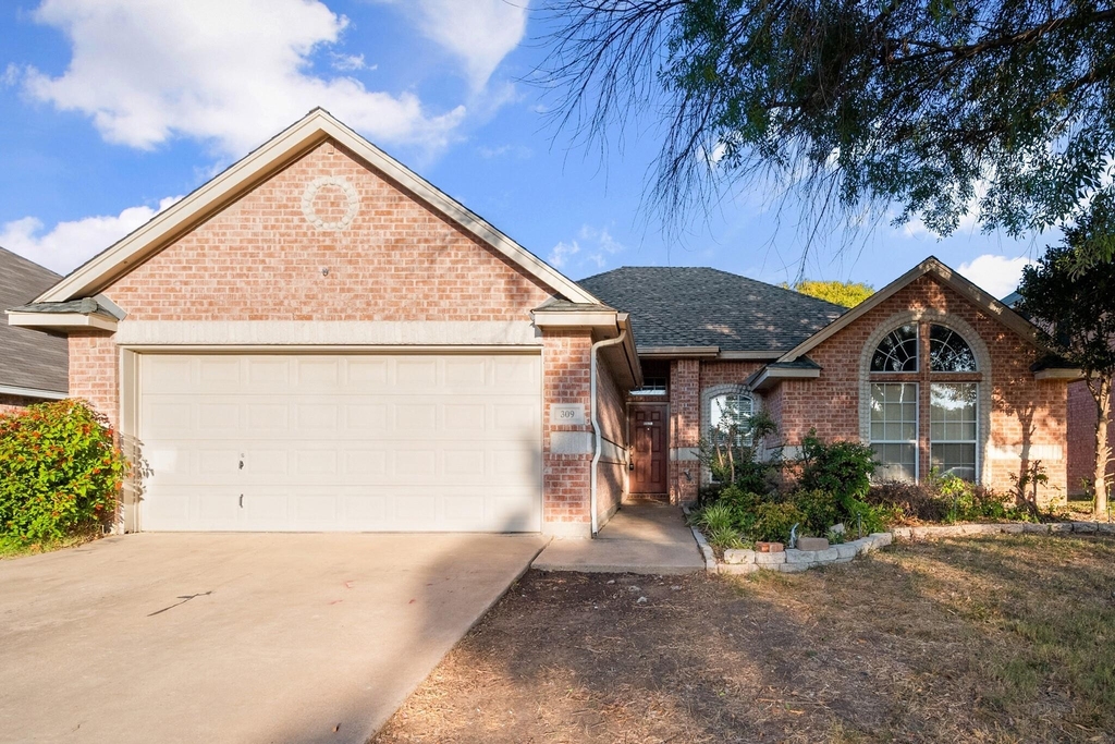 309 Shane Lane - Photo 1