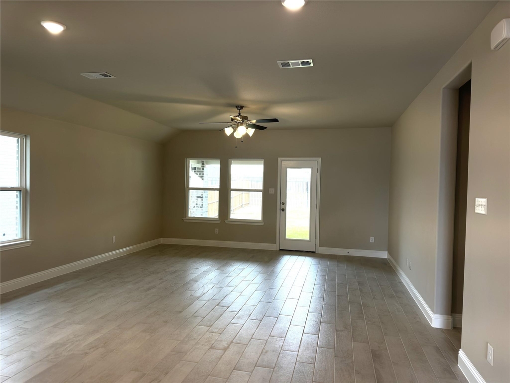 601 Tartane Drive - Photo 11