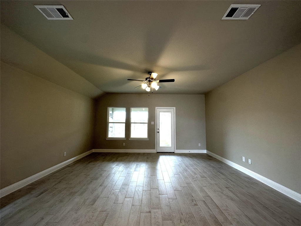 601 Tartane Drive - Photo 10