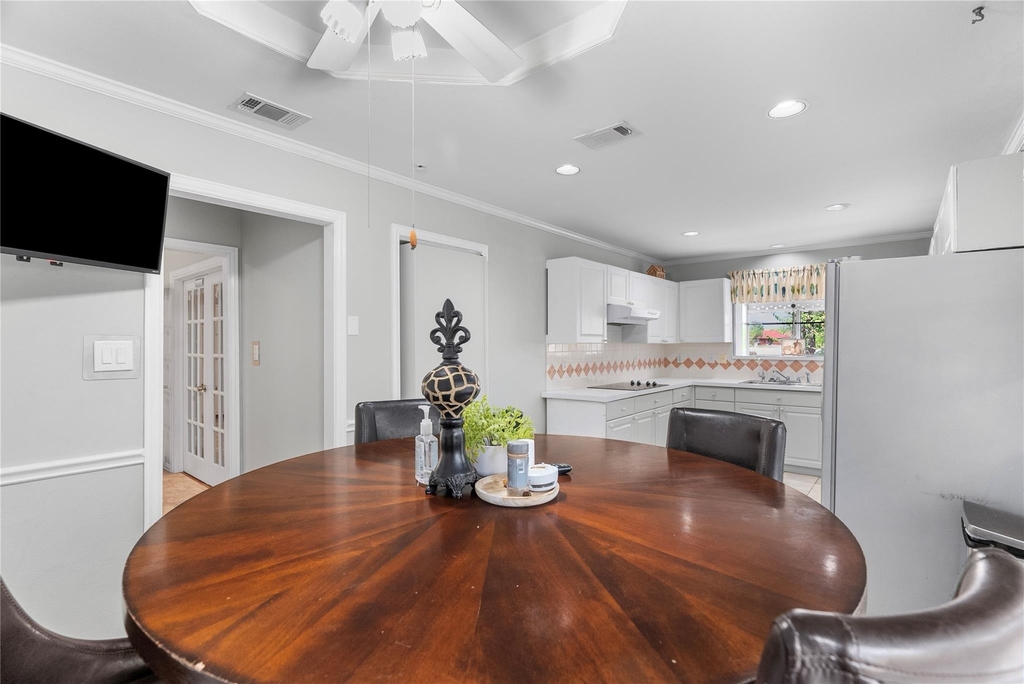 3024 Encino Drive - Photo 19