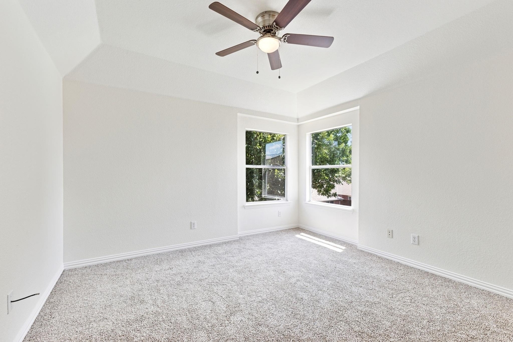 2509 Woodstone Court - Photo 24