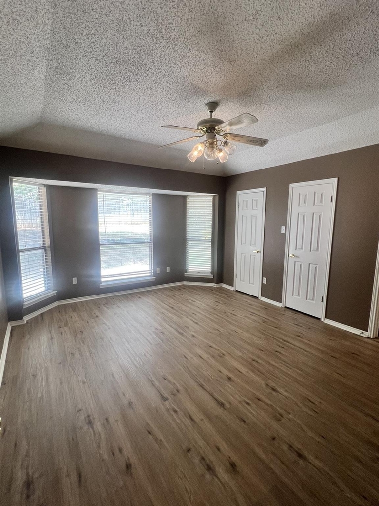 2513 Poppy Lane - Photo 6