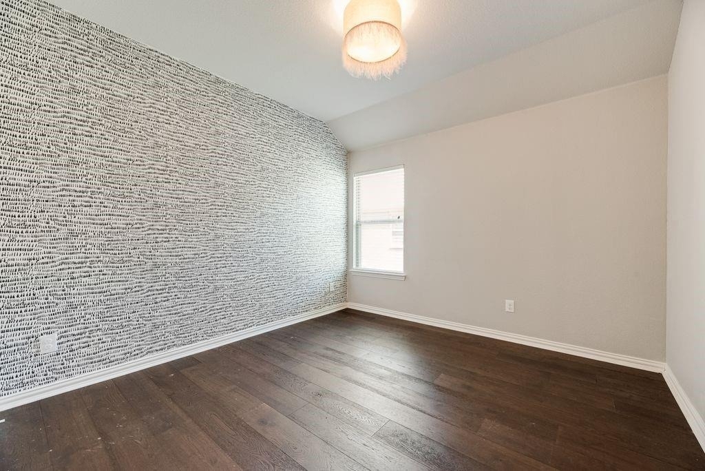 12009 Fairbanks Court - Photo 14