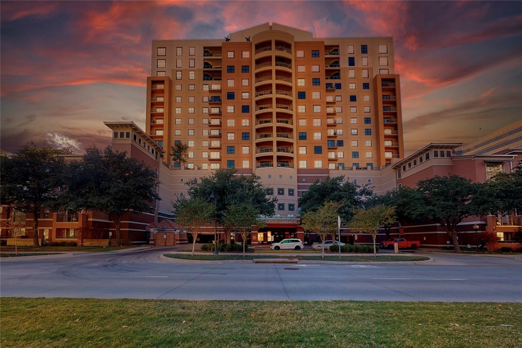 330 Las Colinas Boulevard E - Photo 21