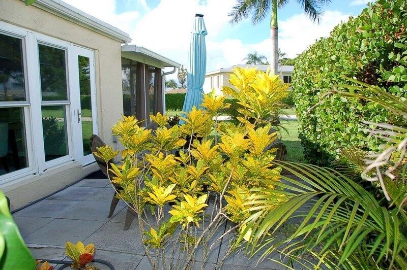 13774 Via Flora - Photo 32