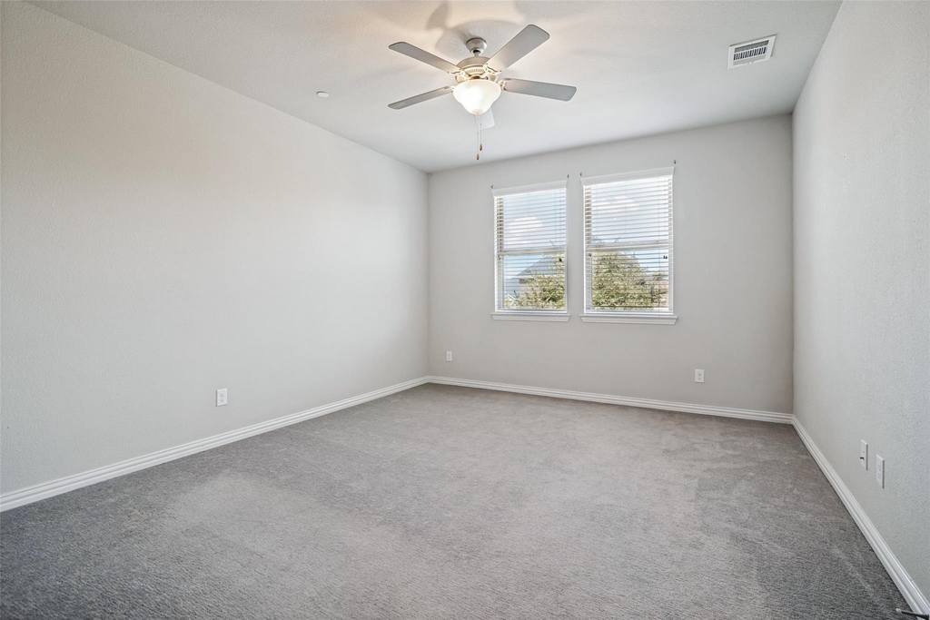 7401 Sunset Boulevard - Photo 17