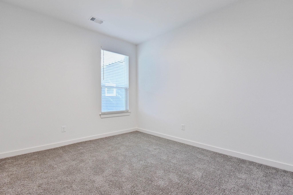 720 W Texas Street - Photo 10