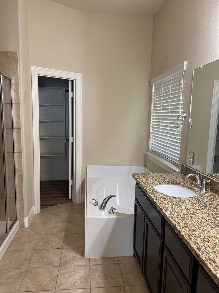 3820 Riversdale - Photo 7