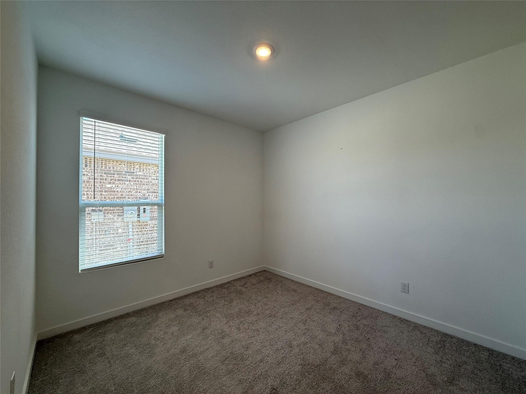 3025 Timber Ridge Drive - Photo 11