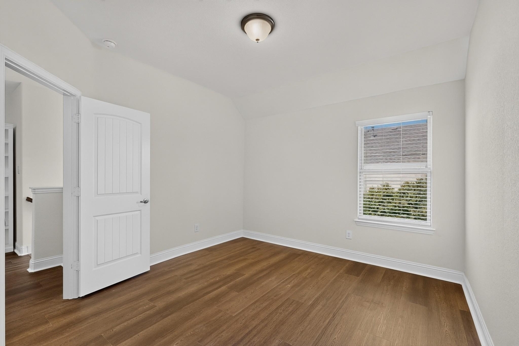 12779 Friar Street - Photo 24