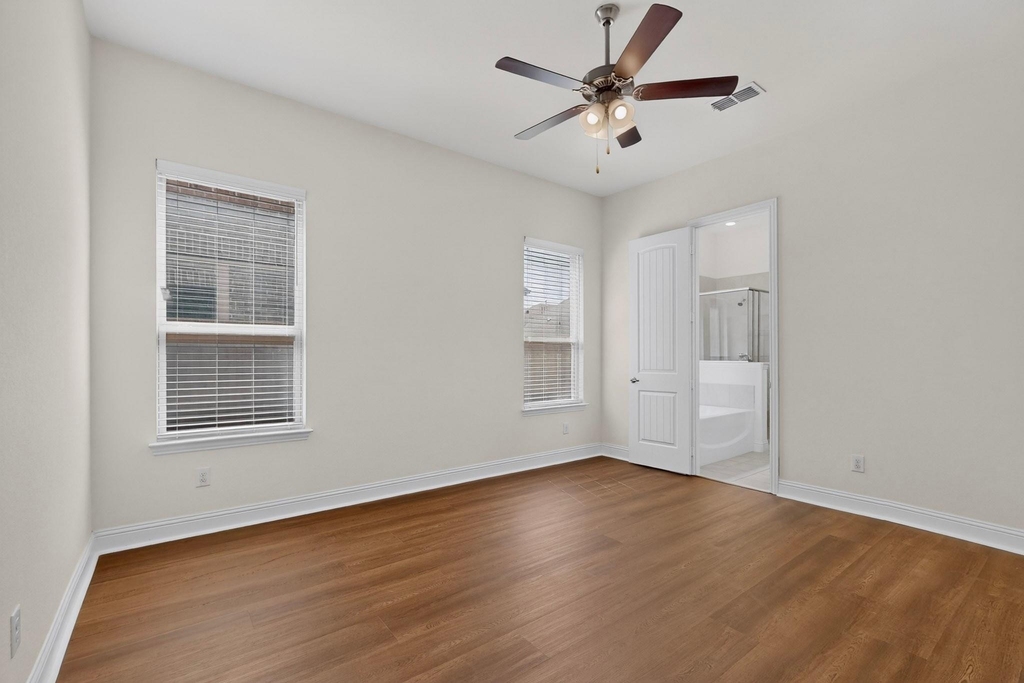12779 Friar Street - Photo 18