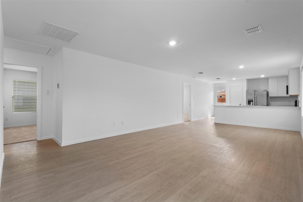 615 Kinglet Lane - Photo 3