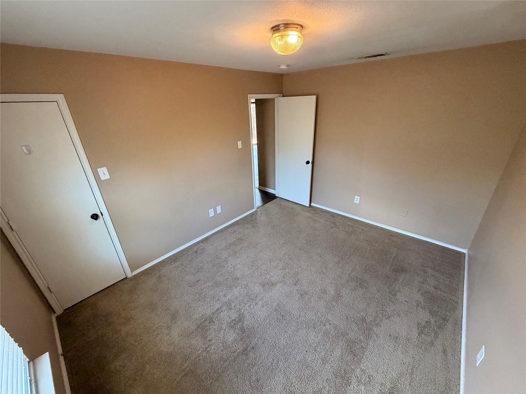 10504 Aransas Drive - Photo 17