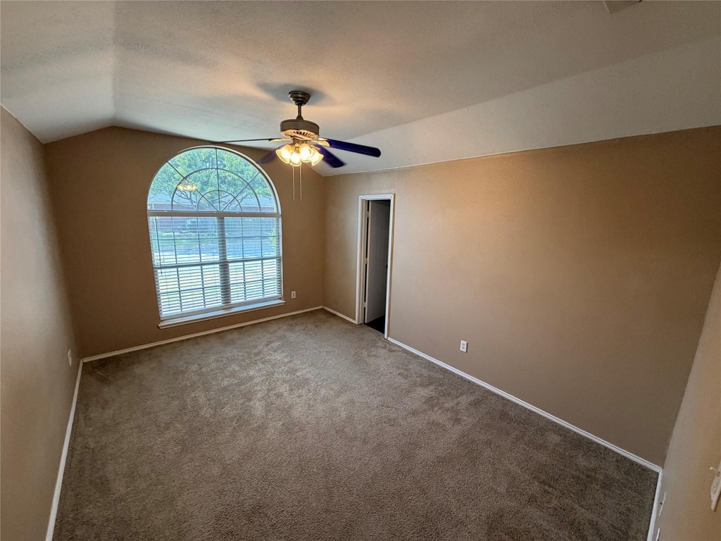 10504 Aransas Drive - Photo 9