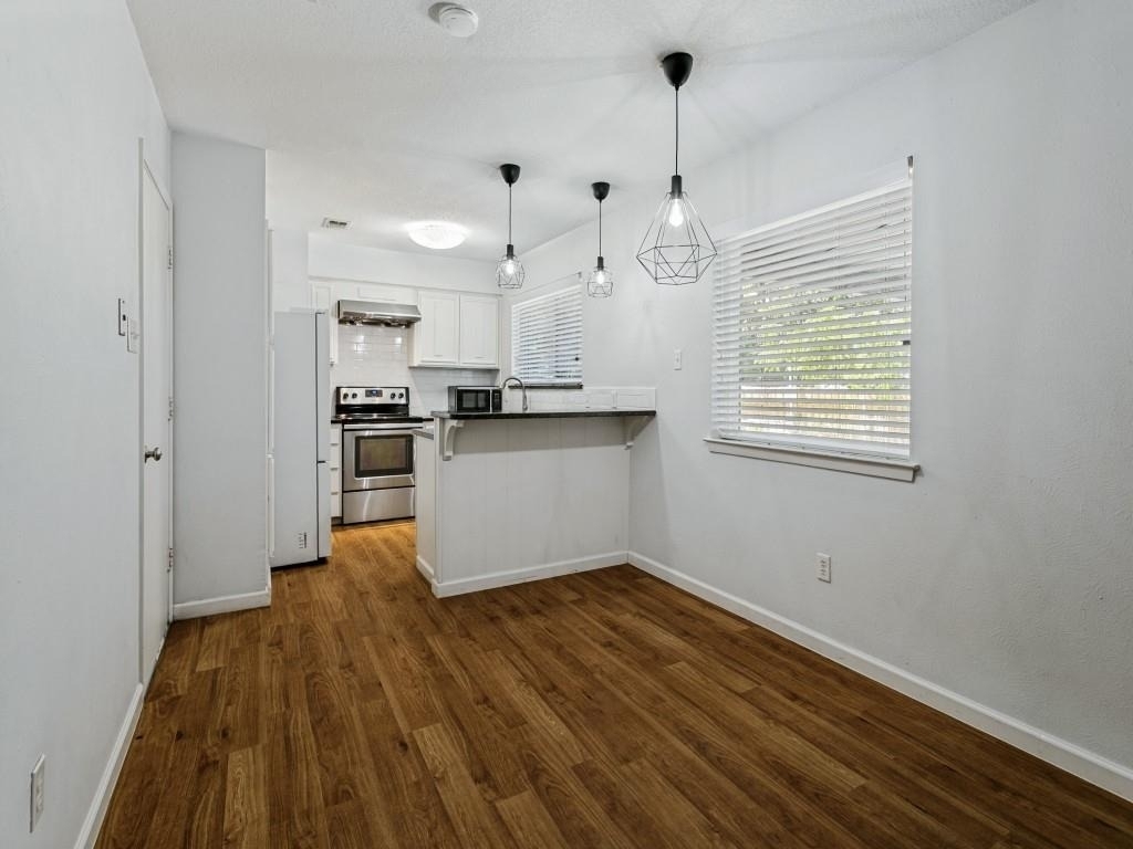 2305 Harvard Drive - Photo 8