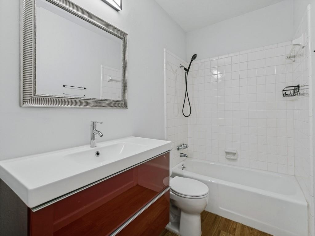 2305 Harvard Drive - Photo 14