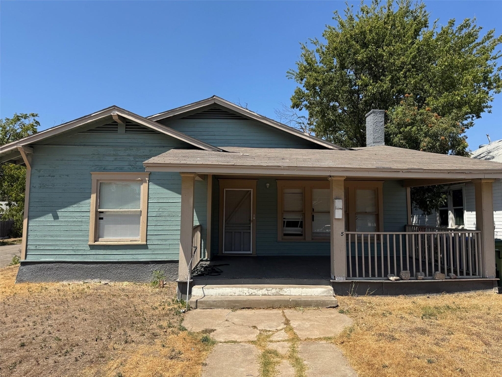2025 Morrow Avenue - Photo 0