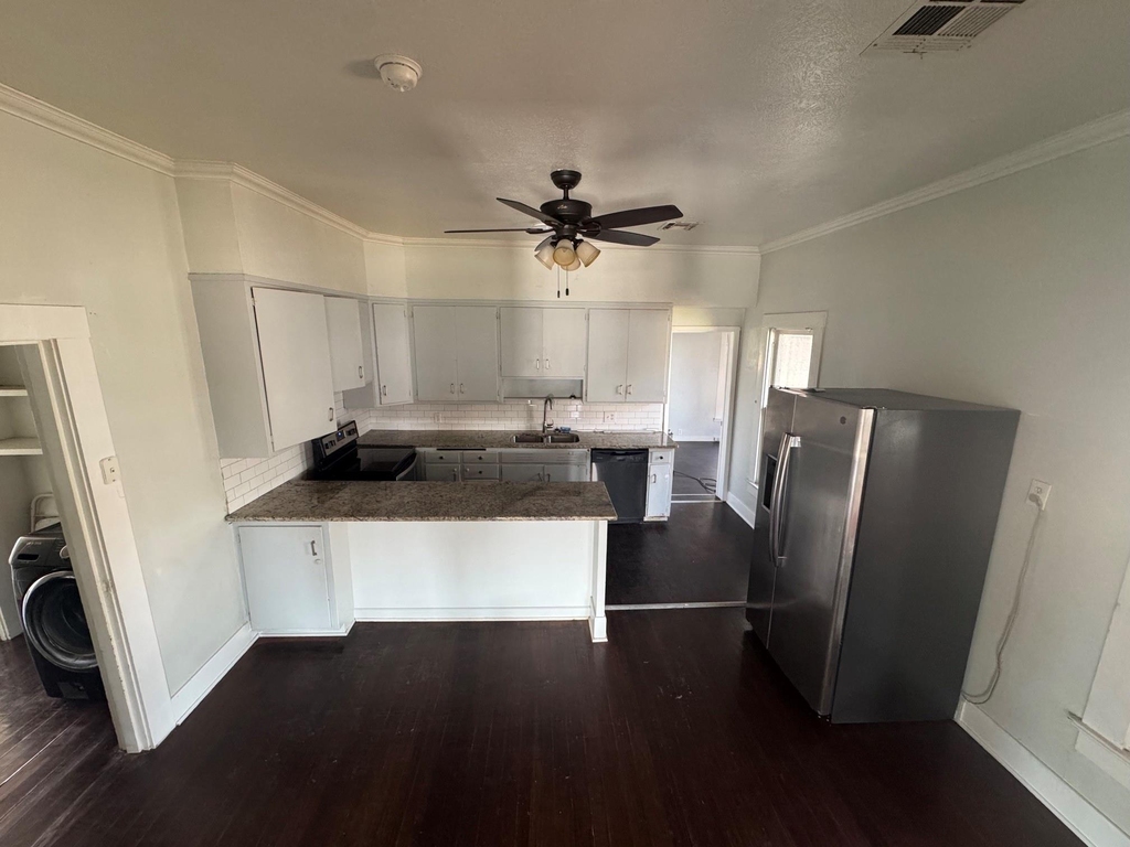 2025 Morrow Avenue - Photo 7
