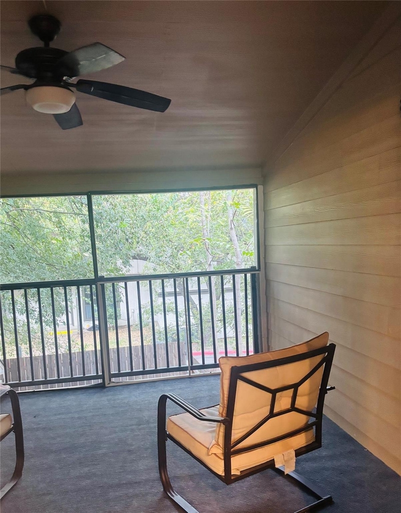 5815 Phoenix Drive - Photo 4