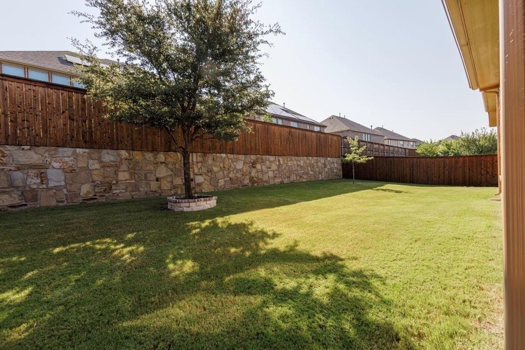 13788 El Toro Road - Photo 36