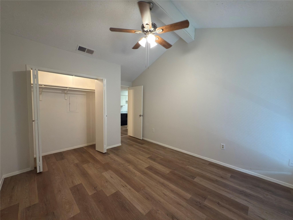 9696 Walnut Street - Photo 11
