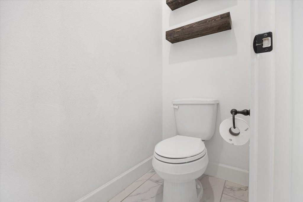 12905 Yale Court - Photo 14