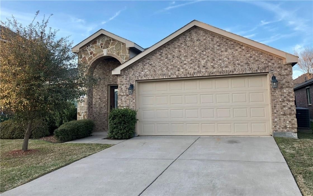 1104 Kaufman Road - Photo 1