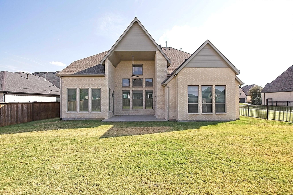 3041 Gaulding Drive - Photo 2