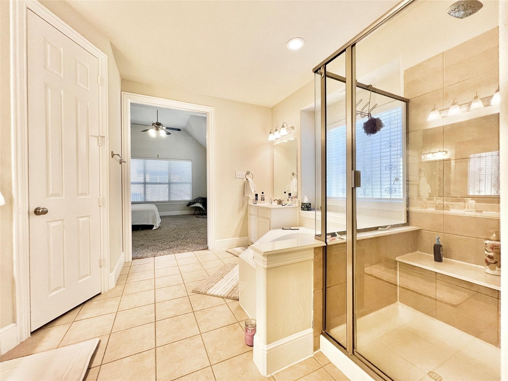 10404 Offshore Drive - Photo 20