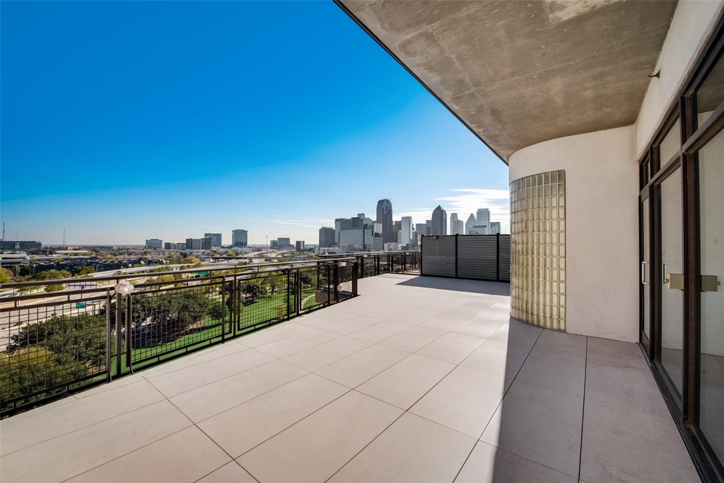 3110 Thomas Avenue - Photo 13