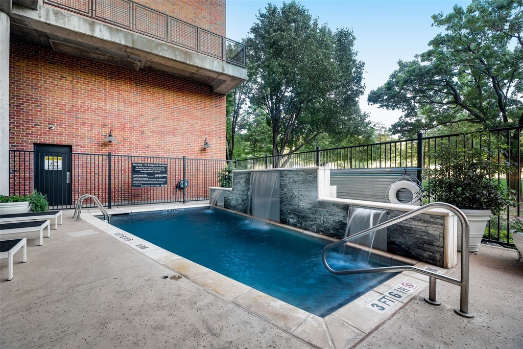 3110 Thomas Avenue - Photo 21
