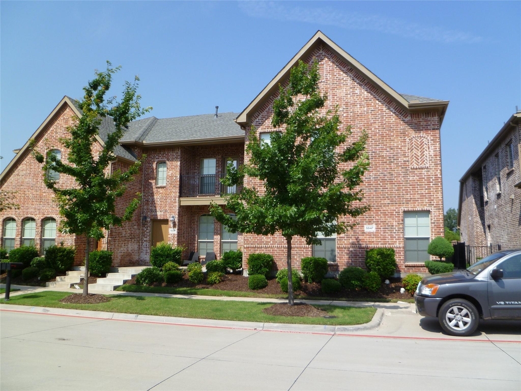 5547 Cecina Drive - Photo 0