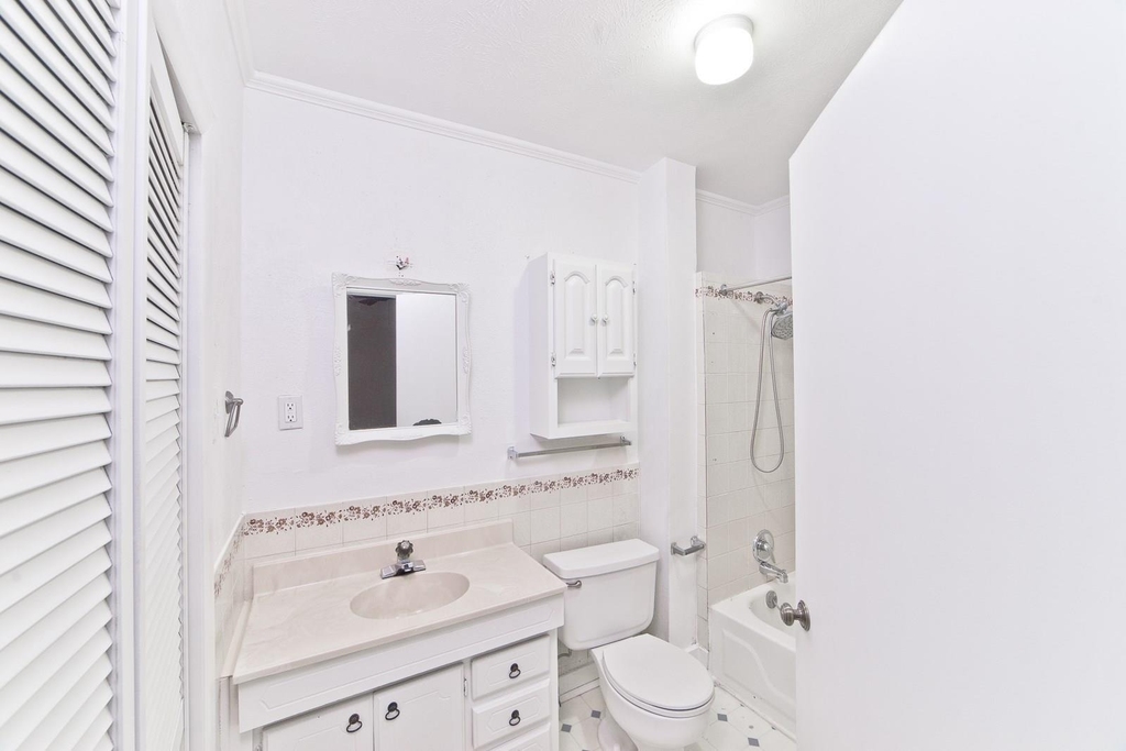 6020 Llano Avenue - Photo 14