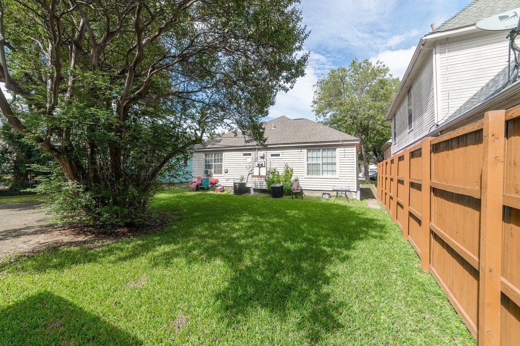 6020 Llano Avenue - Photo 17