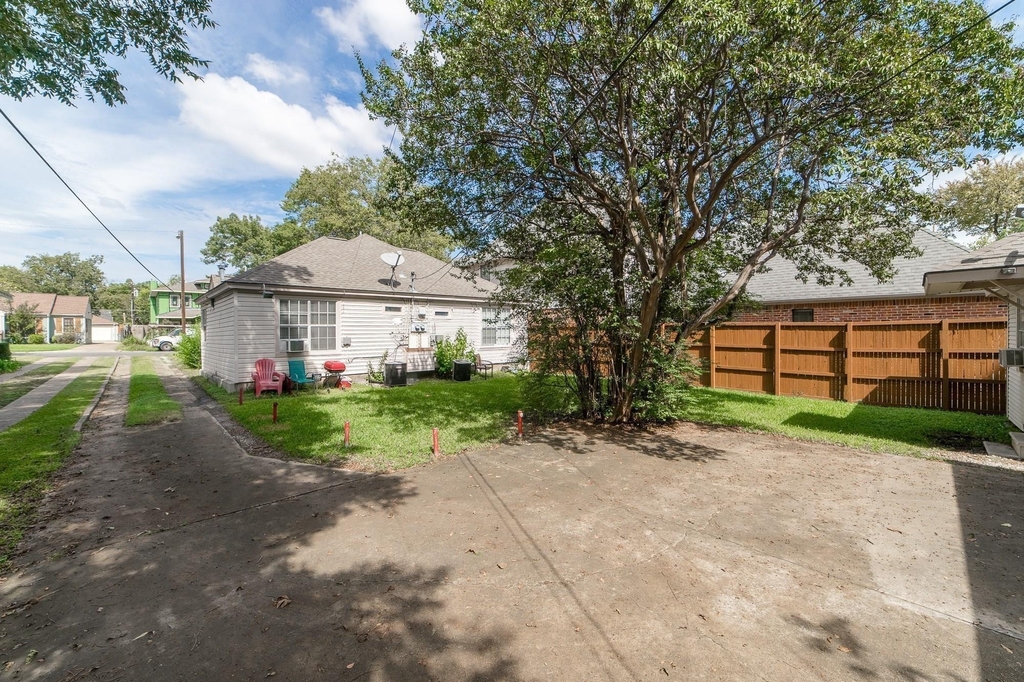 6020 Llano Avenue - Photo 16
