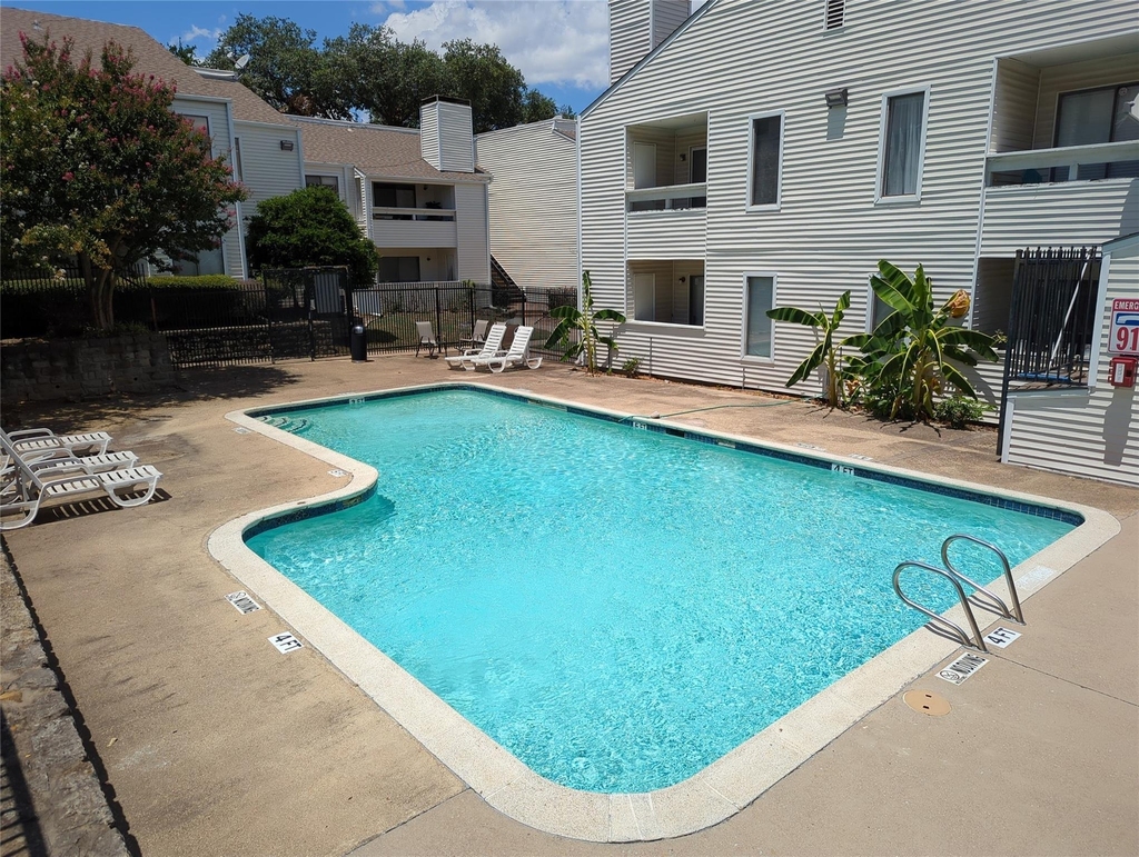 7431 Holly Hill Drive - Photo 18