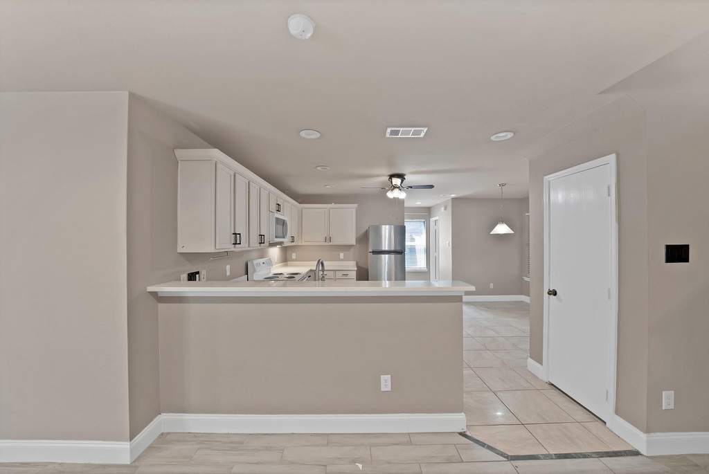 13241 Ridgepointe Road - Photo 5