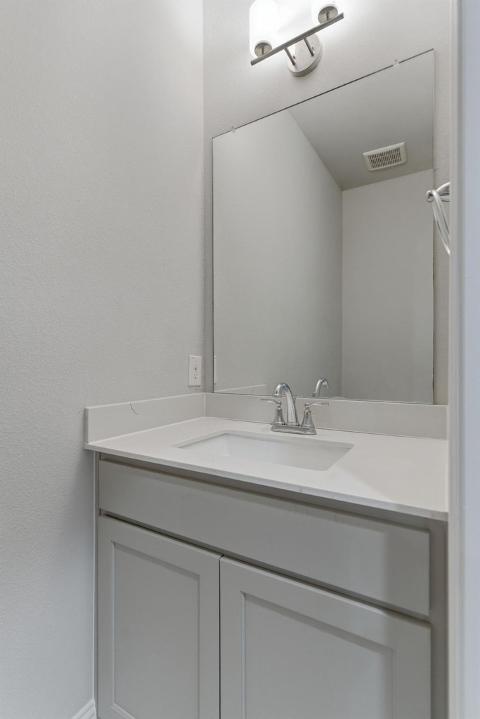 9607 Maple Hill Lane - Photo 32