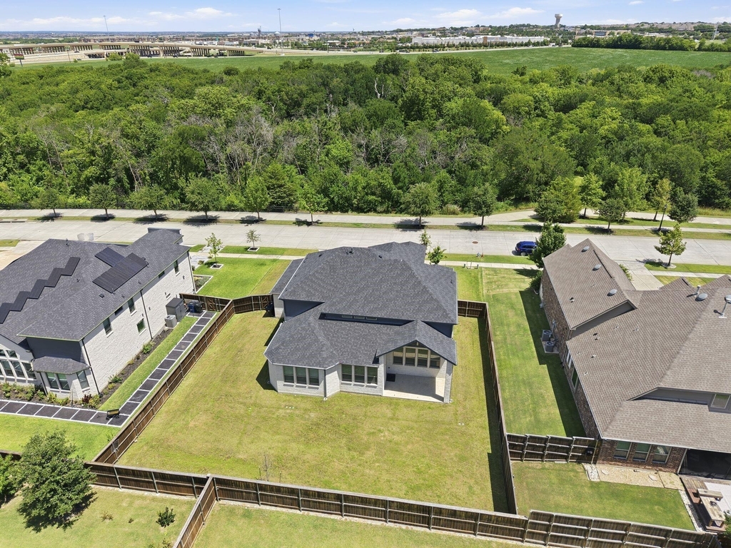 9607 Maple Hill Lane - Photo 37