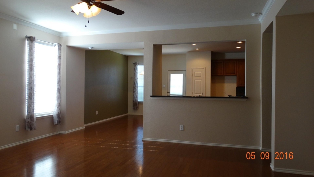 2681 Calmwater Drive - Photo 2