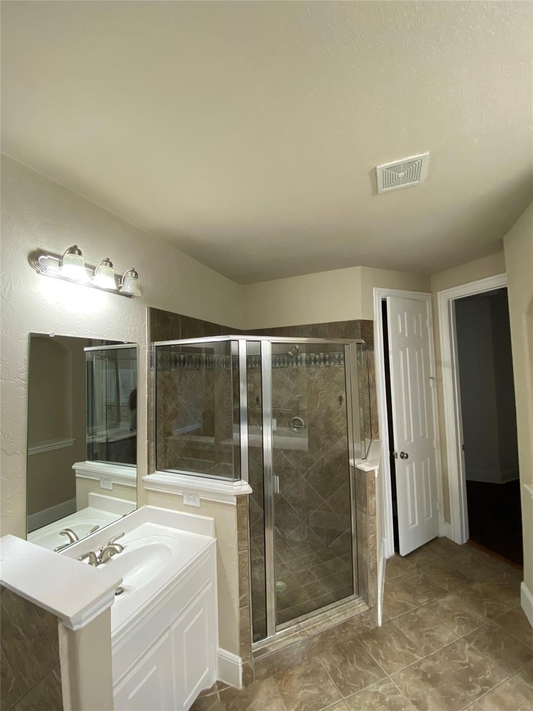 10045 Bluewater Terrace - Photo 8