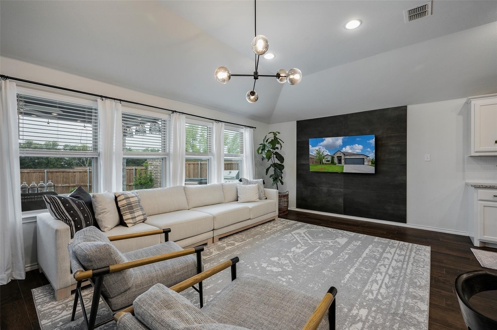 3802 Dogwood Road - Photo 1