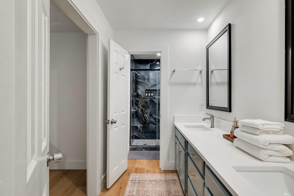 1402 Tiffany Forest Lane - Photo 31