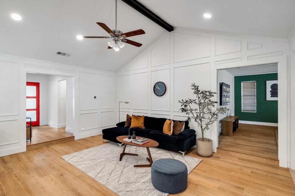 1402 Tiffany Forest Lane - Photo 3