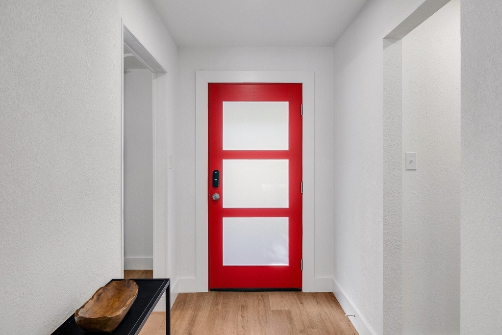 1402 Tiffany Forest Lane - Photo 17